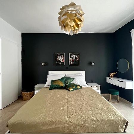Downtown Apartments Rhodes City Esterno foto