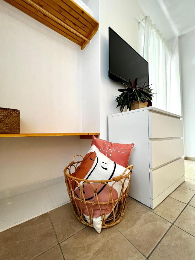 Downtown Apartments Rhodes City Esterno foto